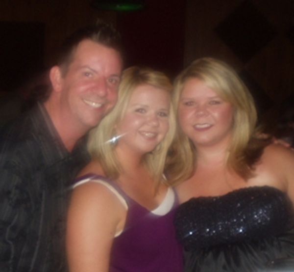 Tracy Hill, Amy Rodgers & Alicia Powell of Altra Salon Photo